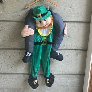 St. Paddy’s Leprechaun Costume + extras